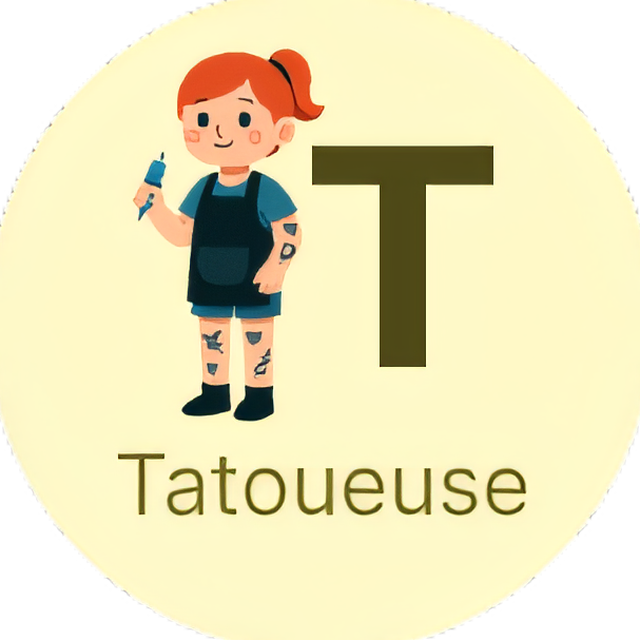 Badge éducatif Tatoueuse